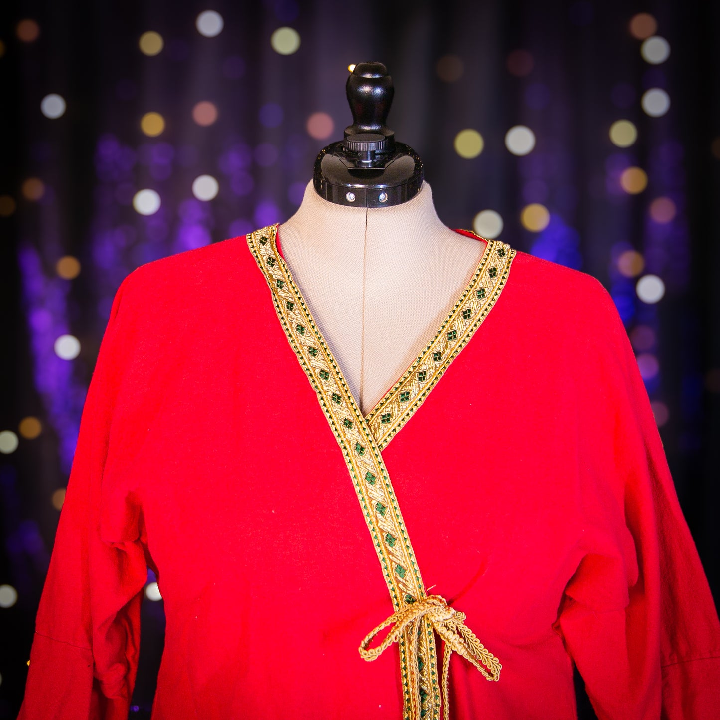 royal court robe