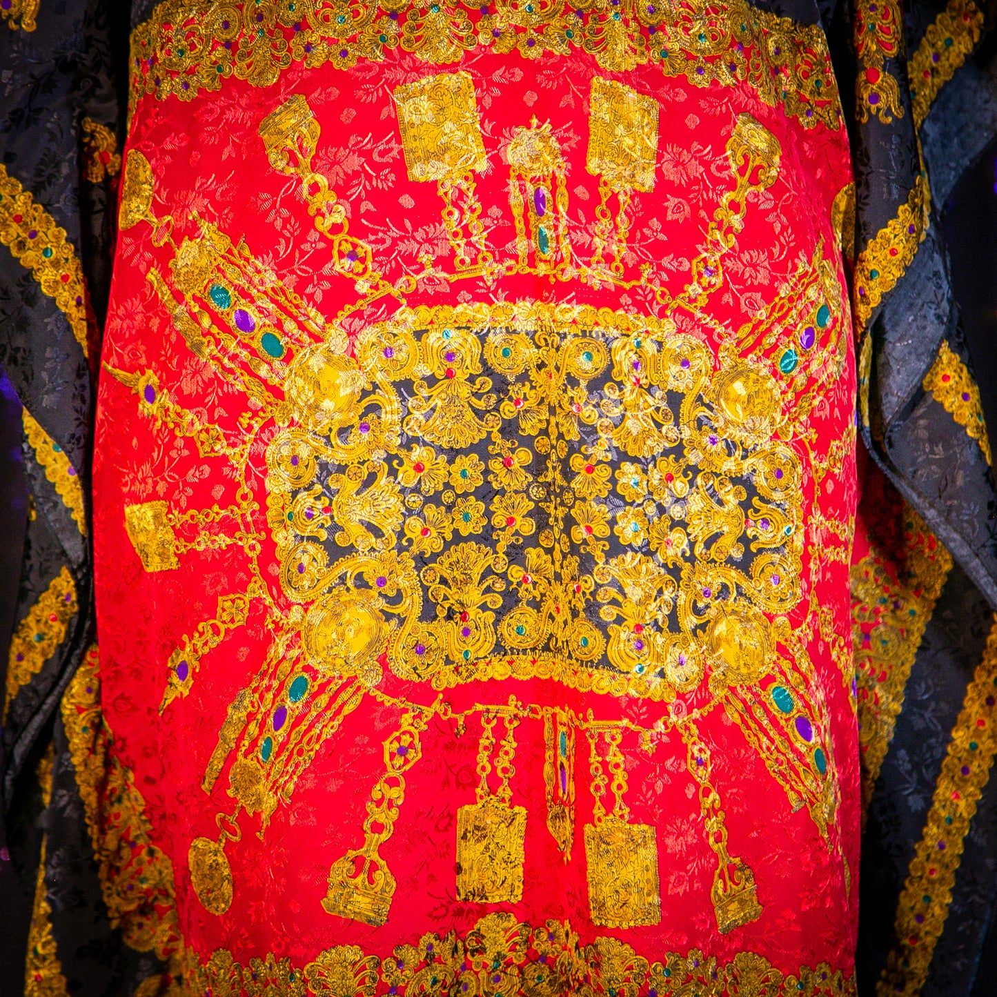 royal court dress