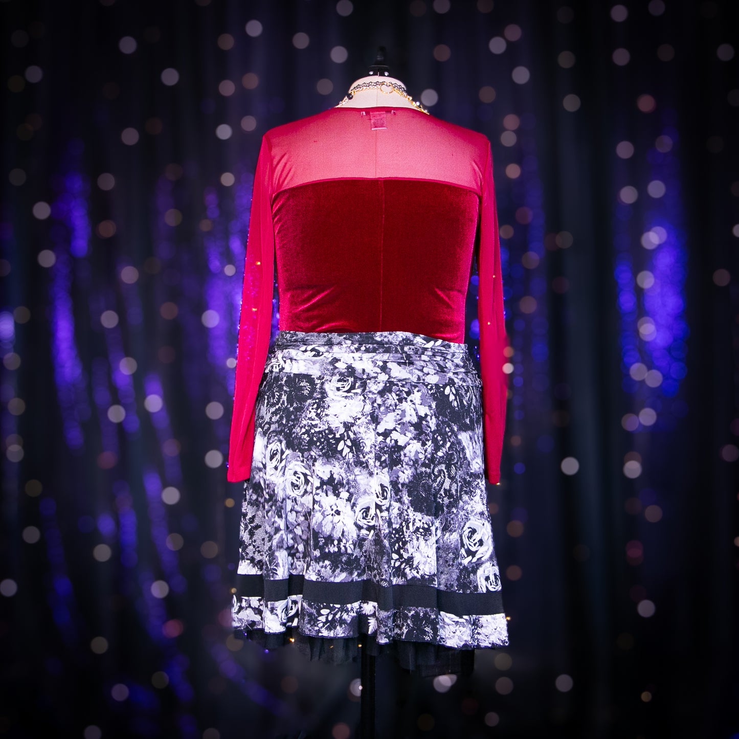thorn of rose skirt