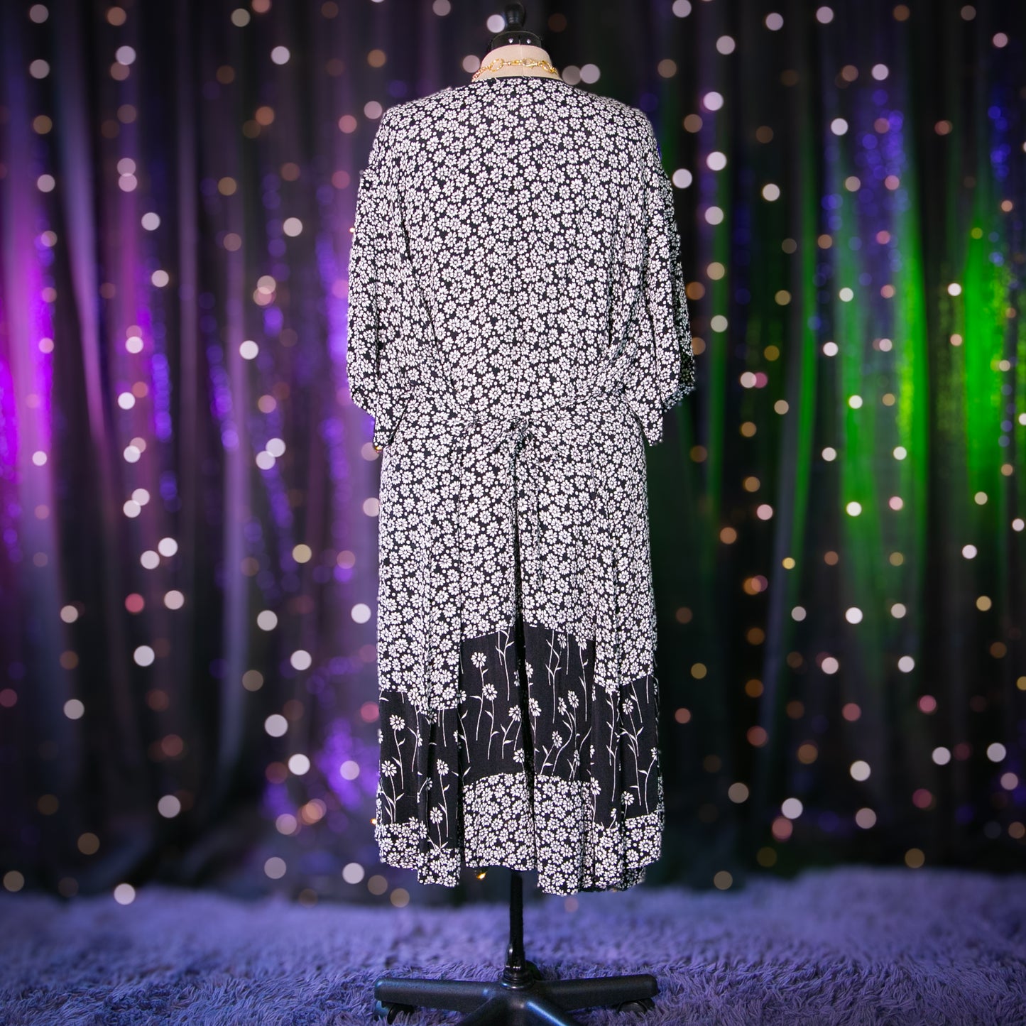 the daisy dress