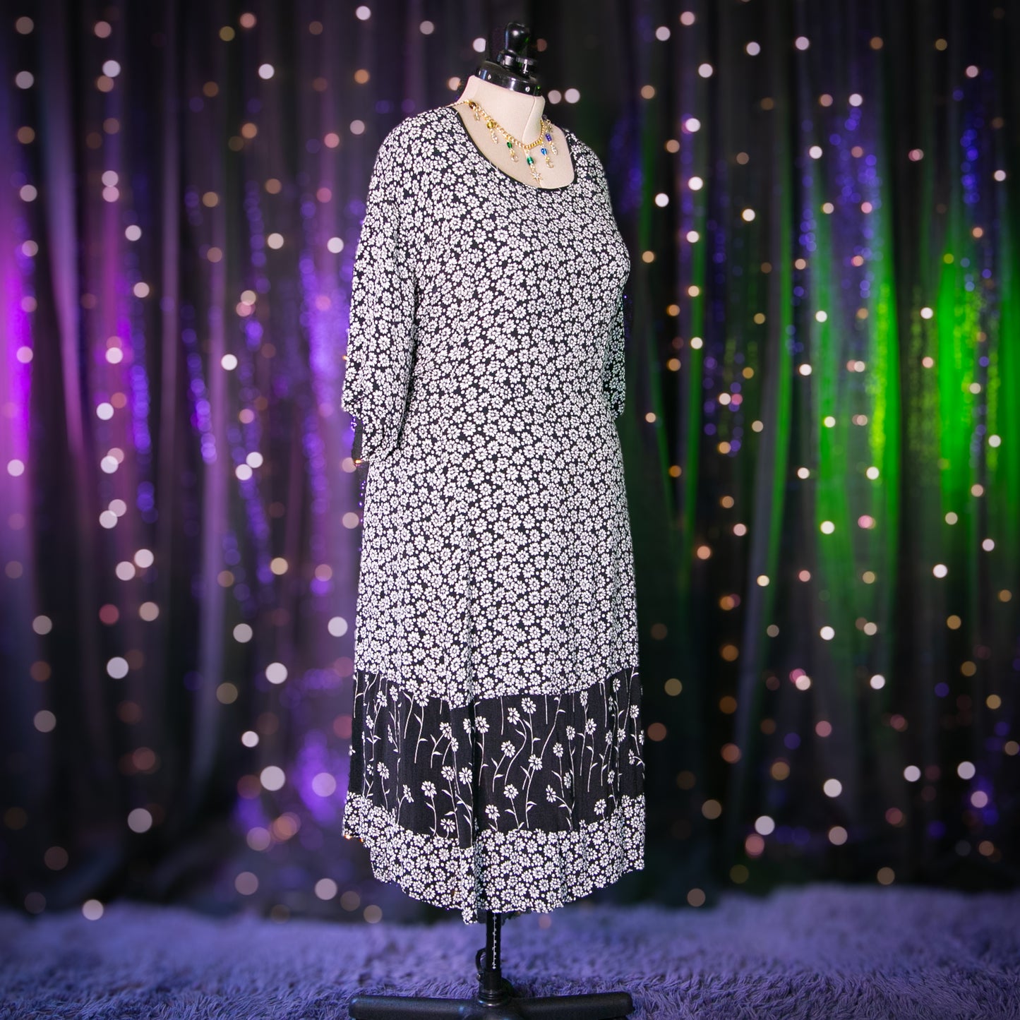 the daisy dress