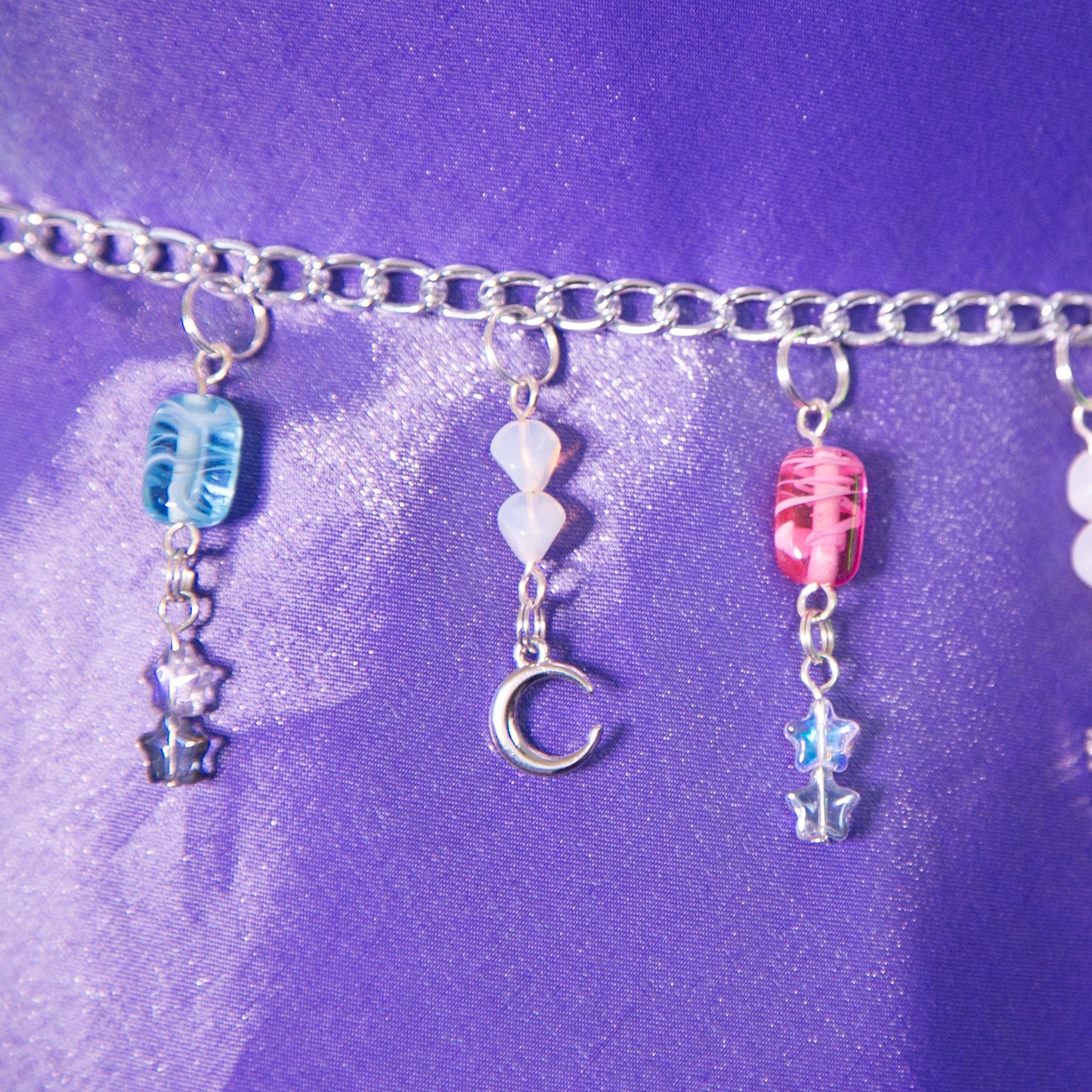 the hyacinth chain belt