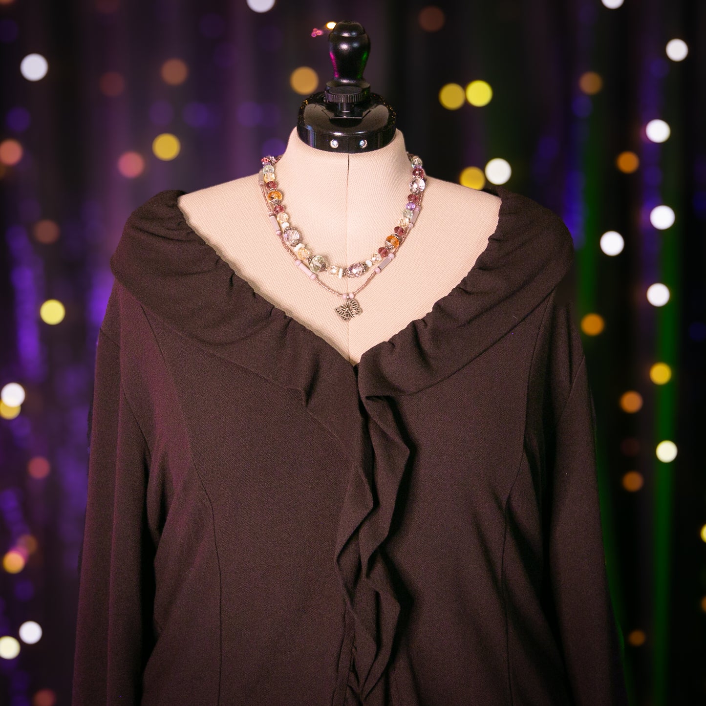 the looking glass necklace