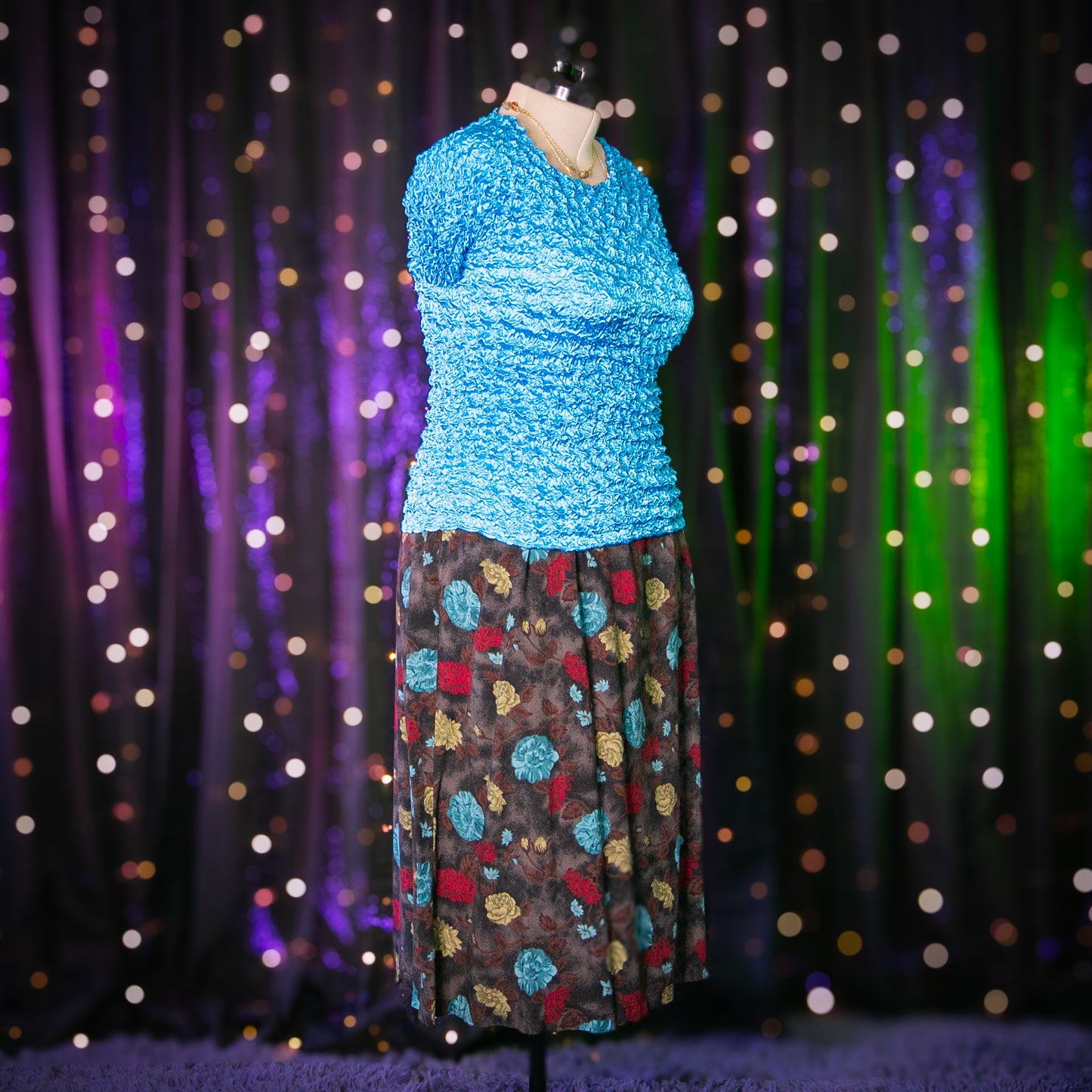 the carnation skirt