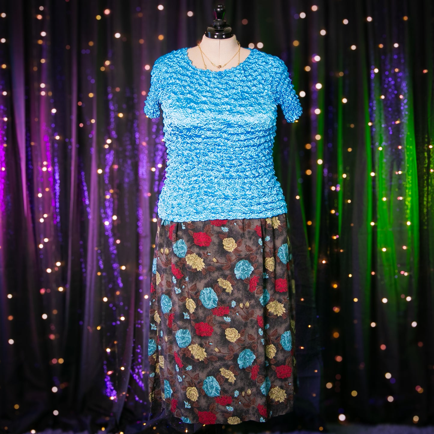 the carnation skirt