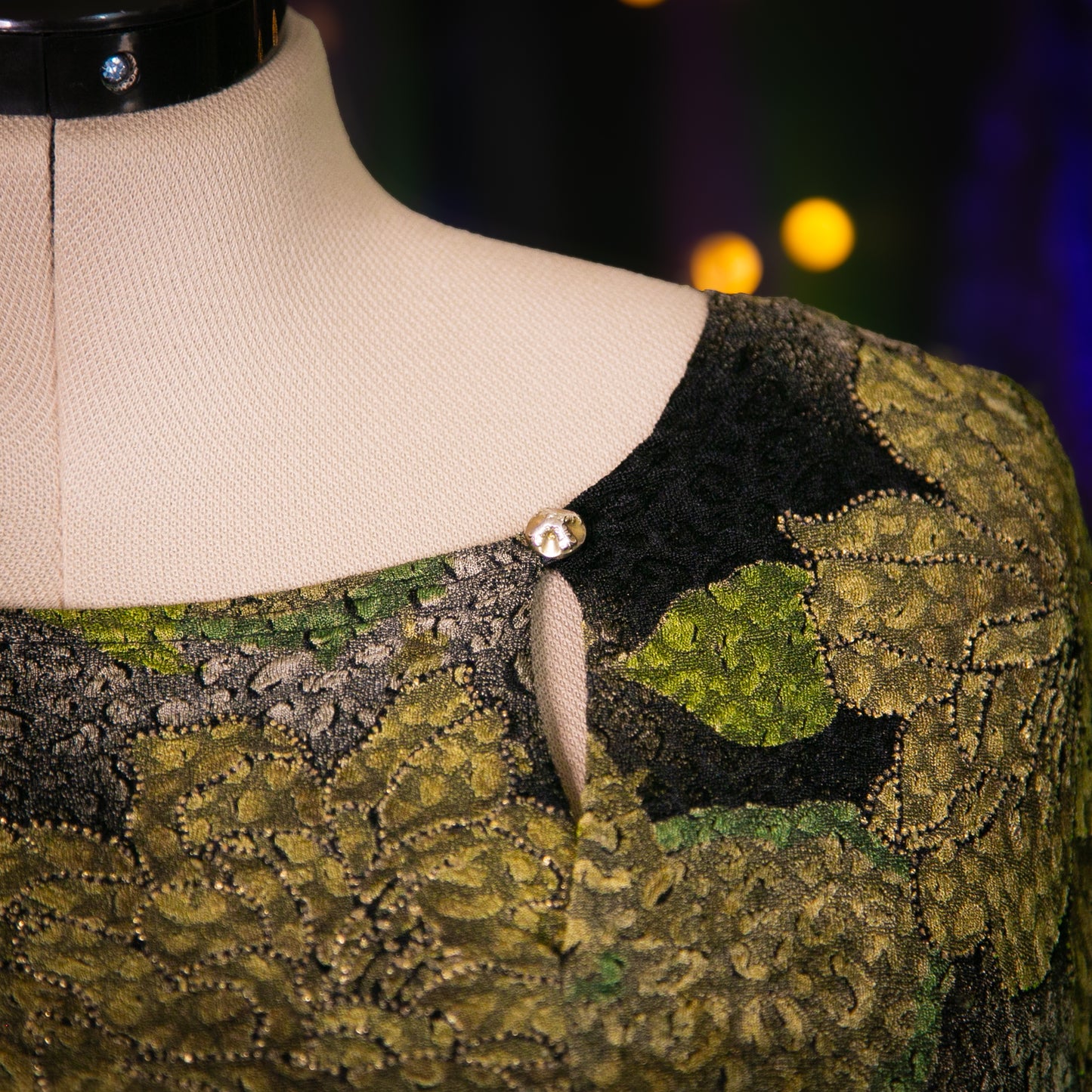 the chrysanthemum top