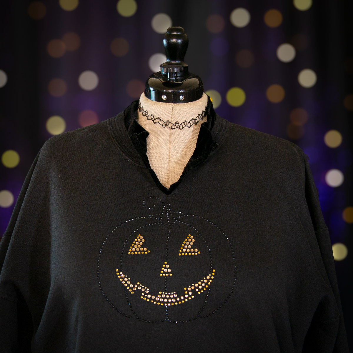 jack-o’-lantern sweatshirt