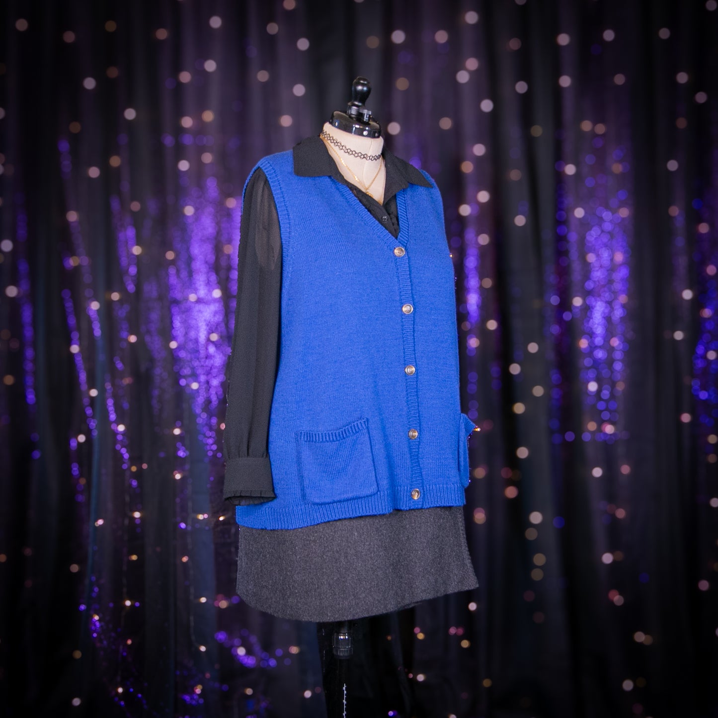 dormitory sweater vest