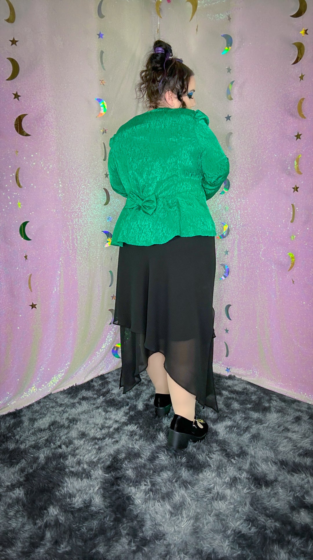 The Aventurine Bow Top