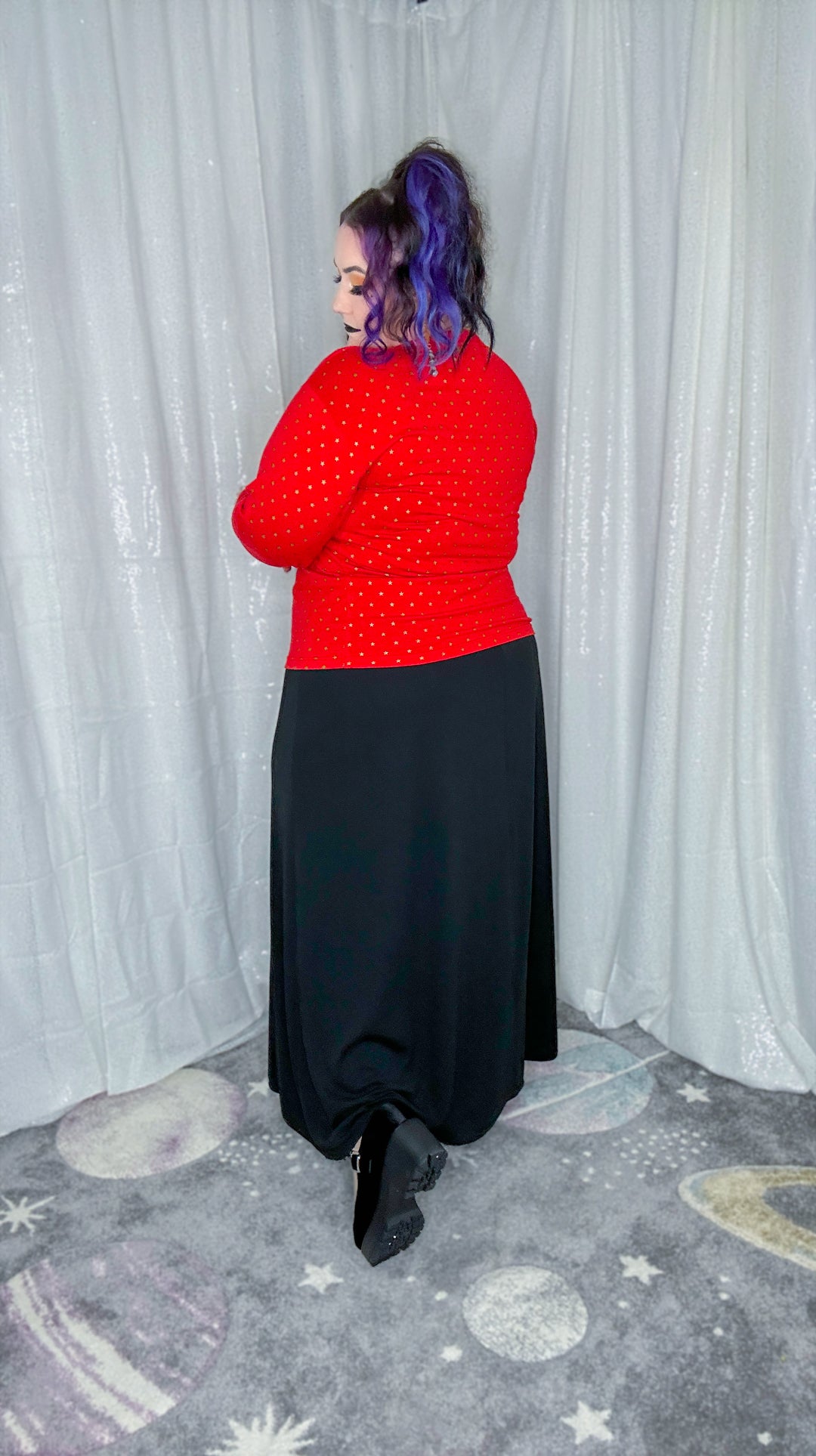 scarlet stars top