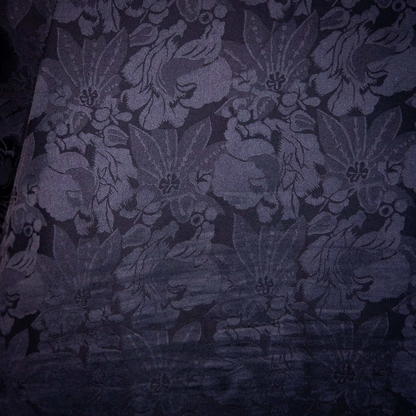 victorian séance top