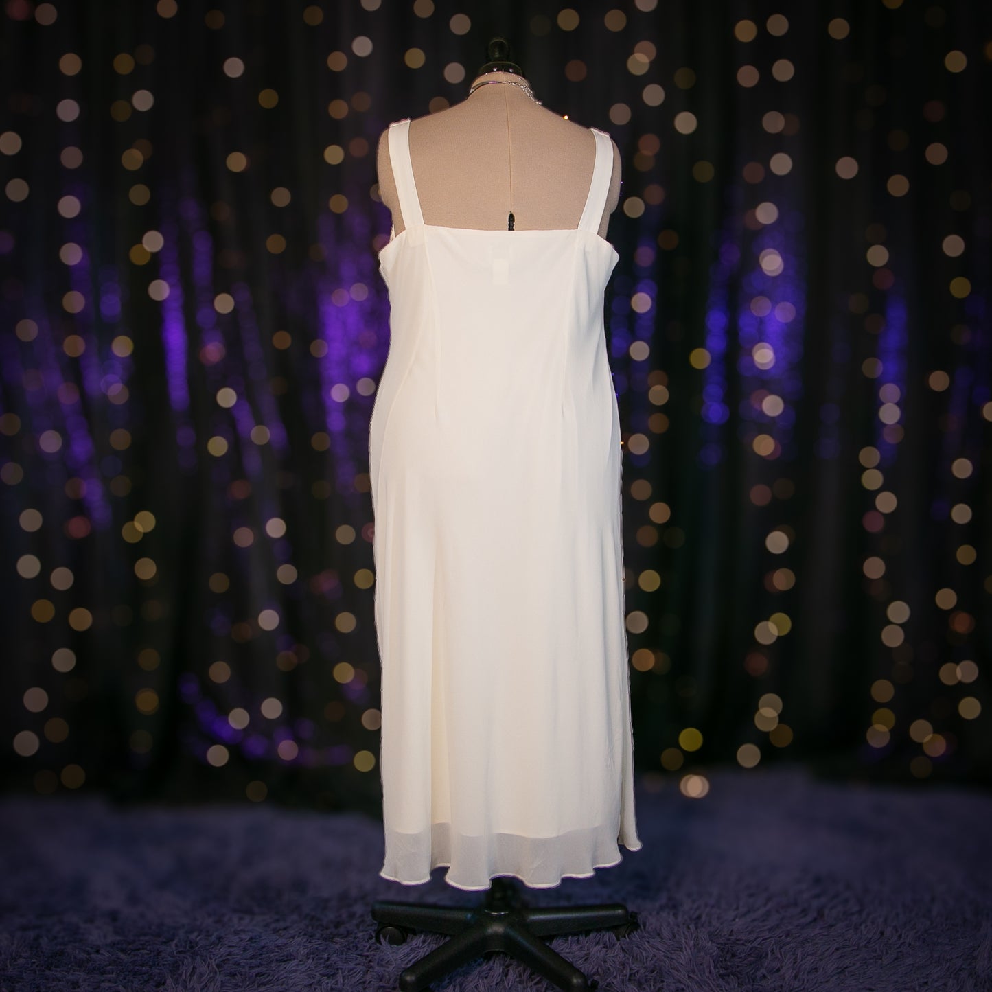 newlyweds dress