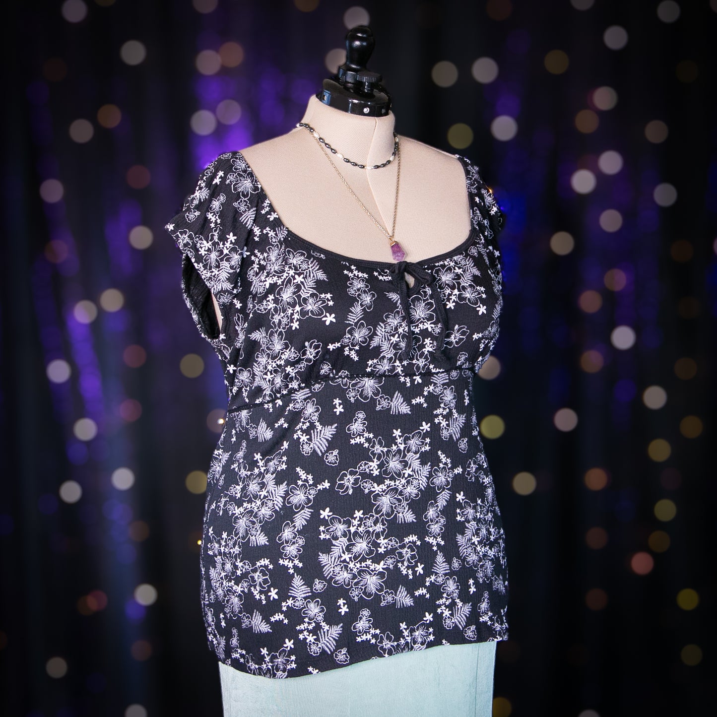 hibiscus top
