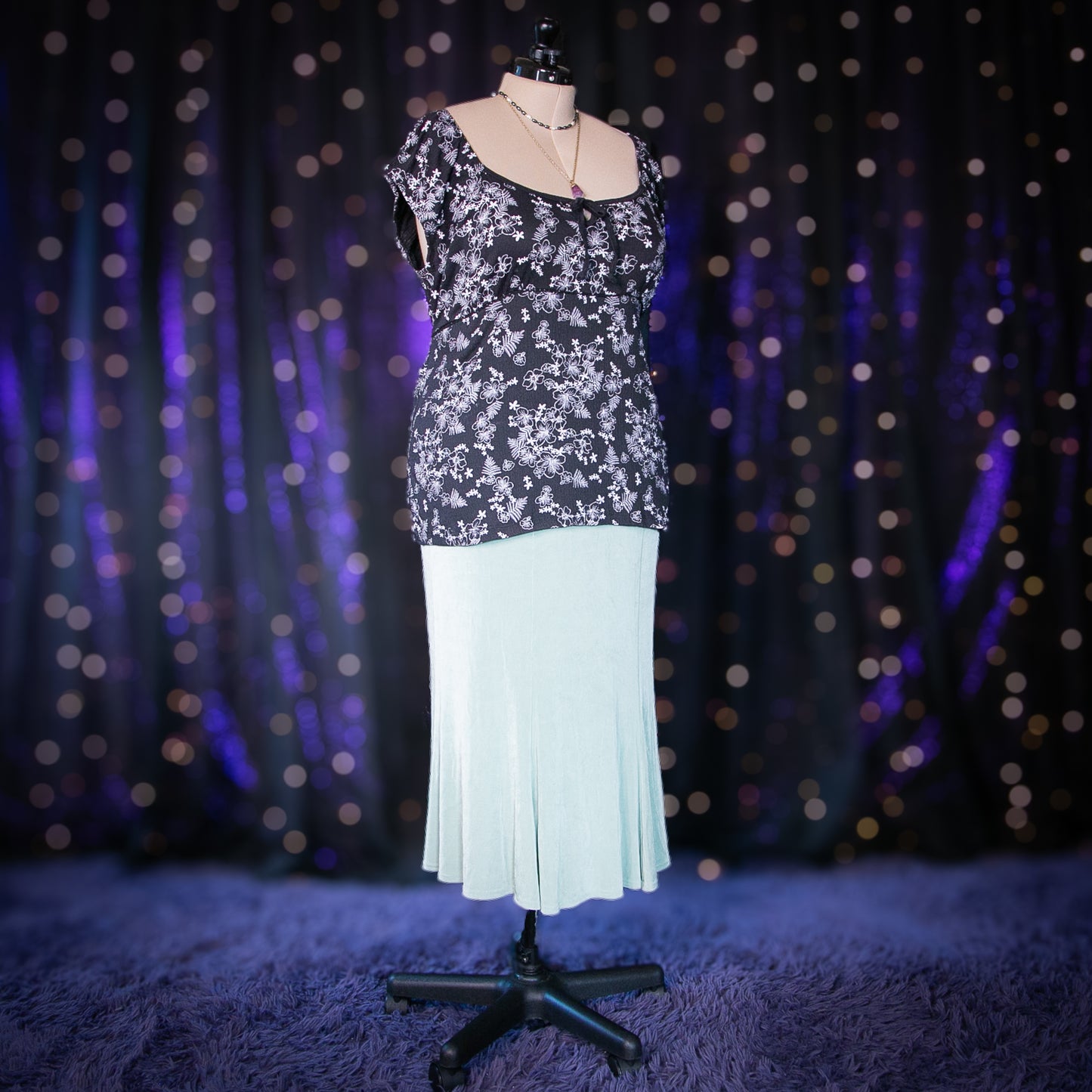 hibiscus top