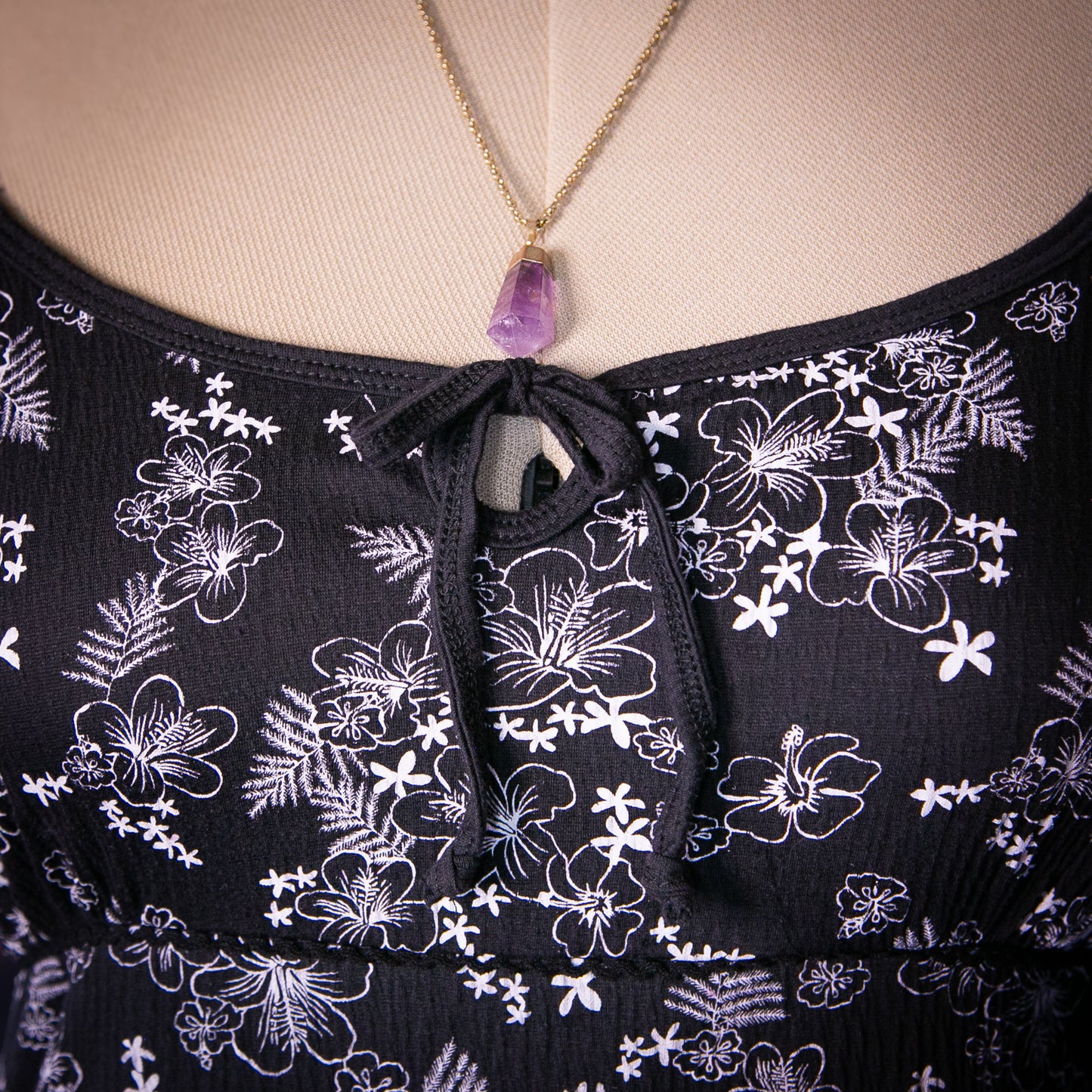 hibiscus top