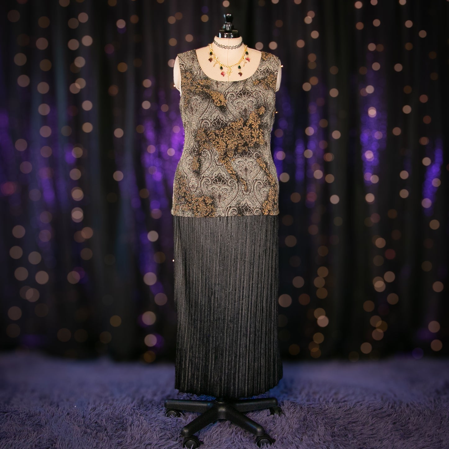 banded onyx skirt