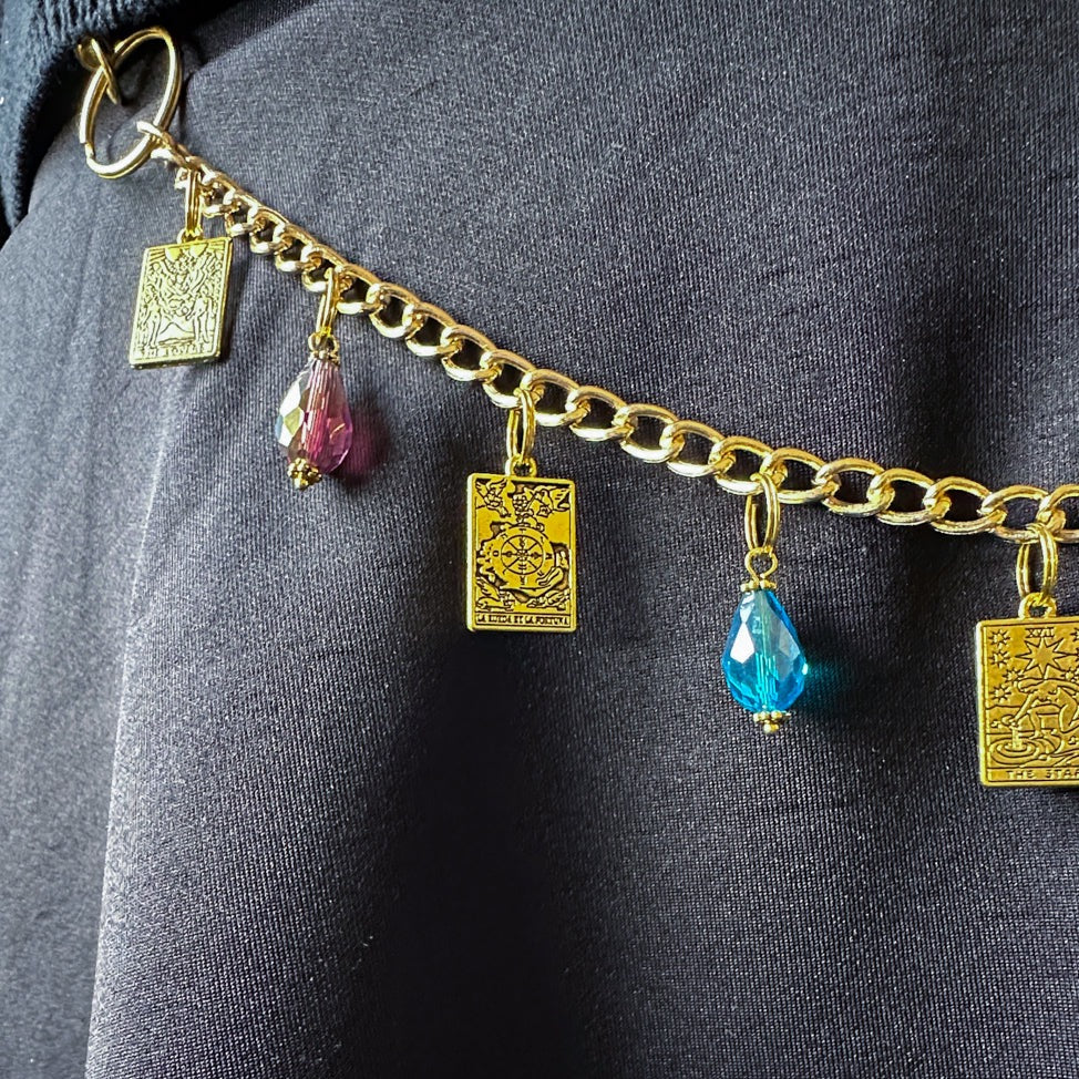 the lyra charmed chain