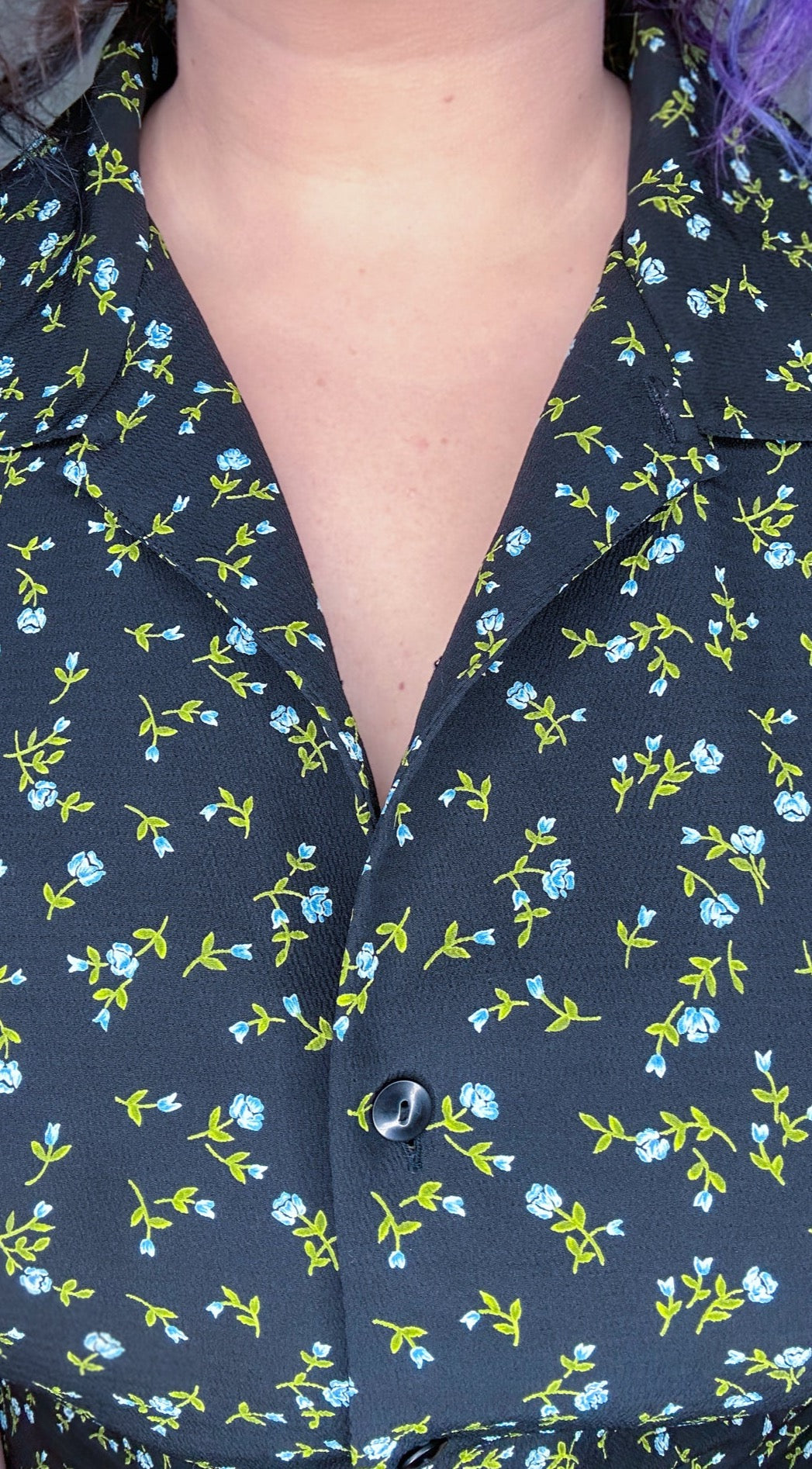 blue blooms top