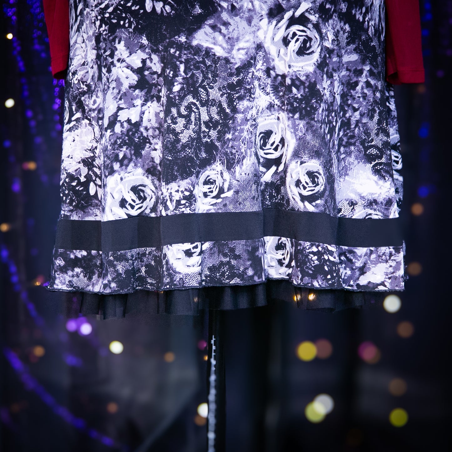 thorn of rose skirt