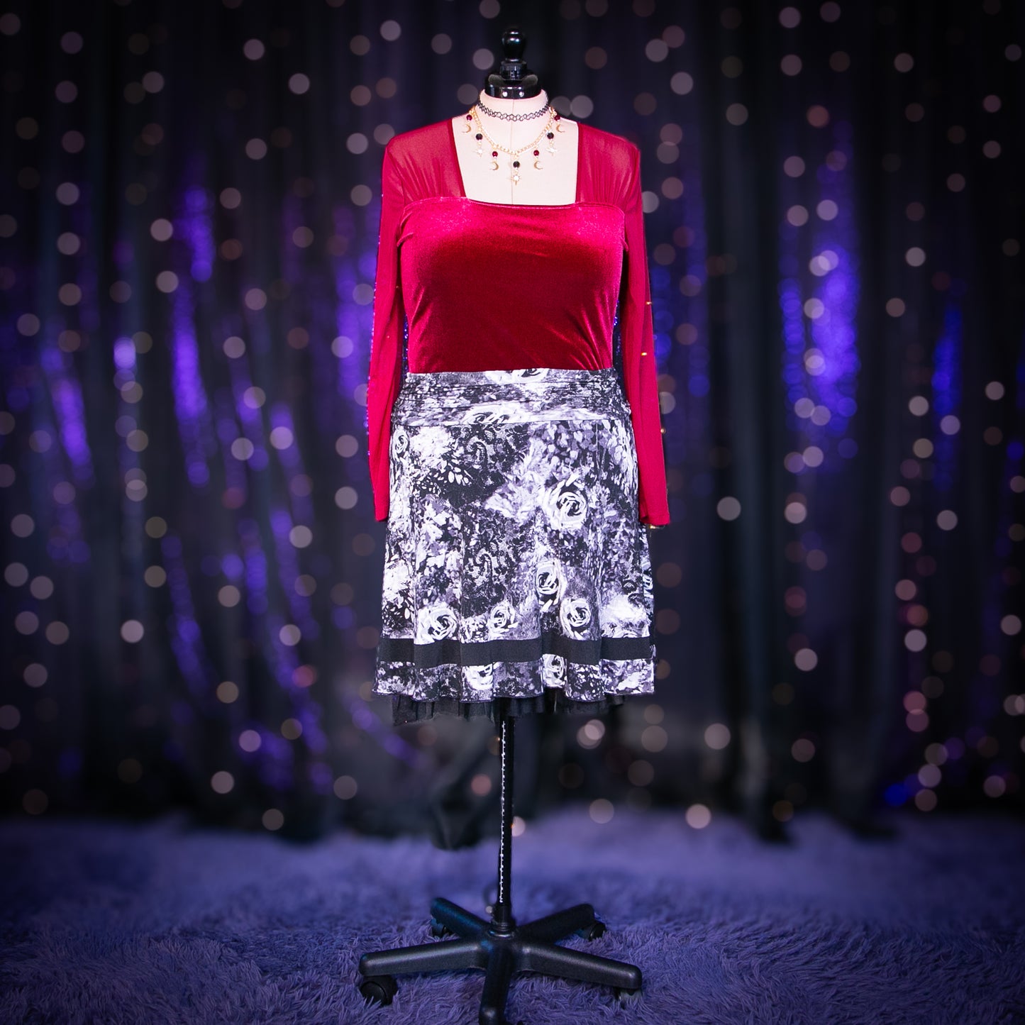 thorn of rose skirt