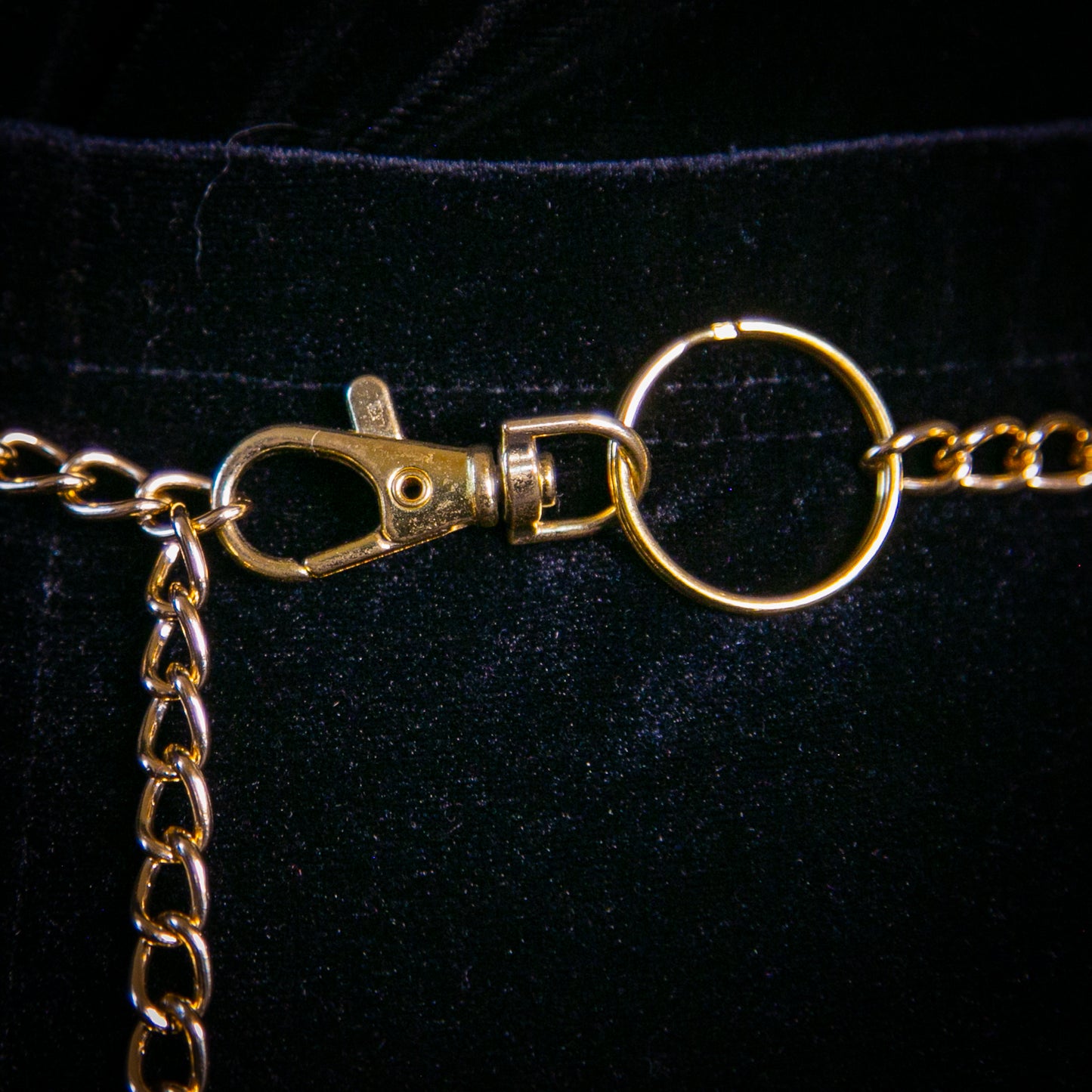 the aphrodite charmed chain belt