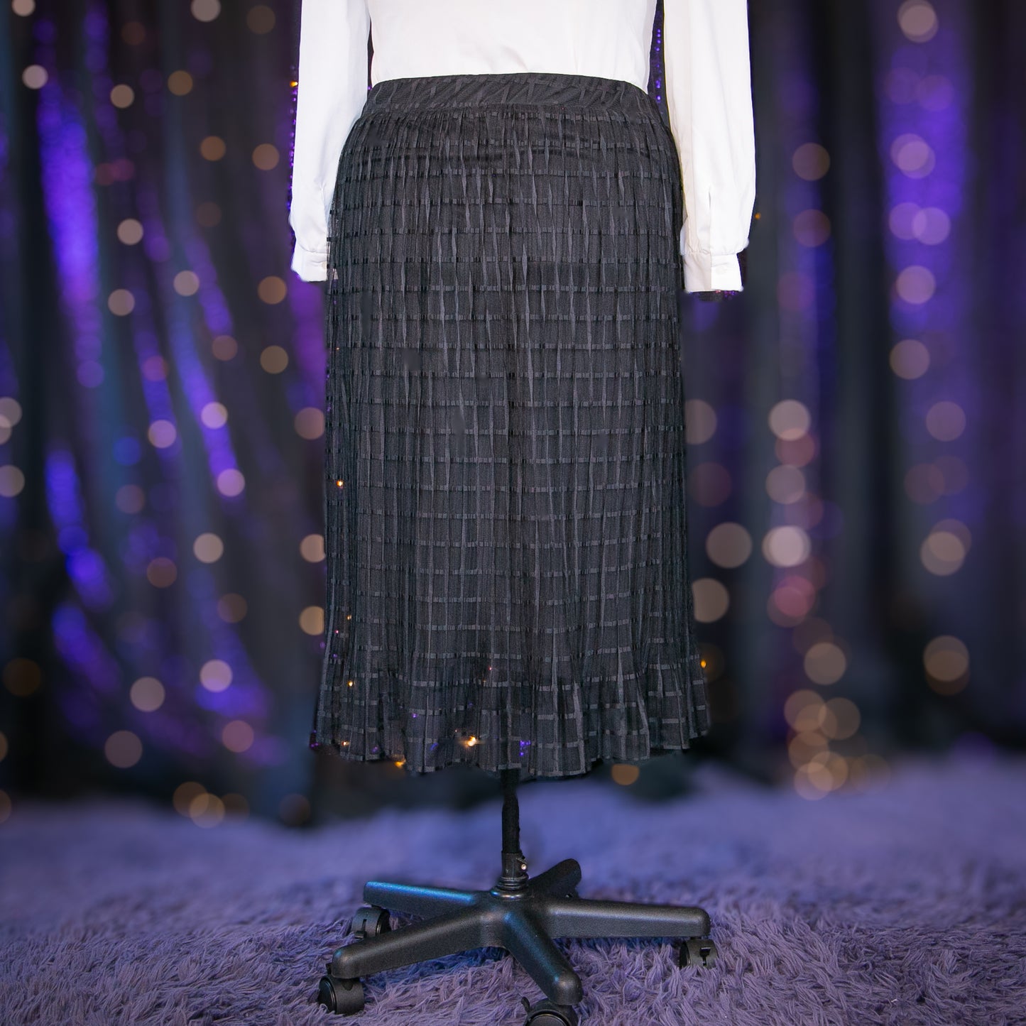 so below skirt