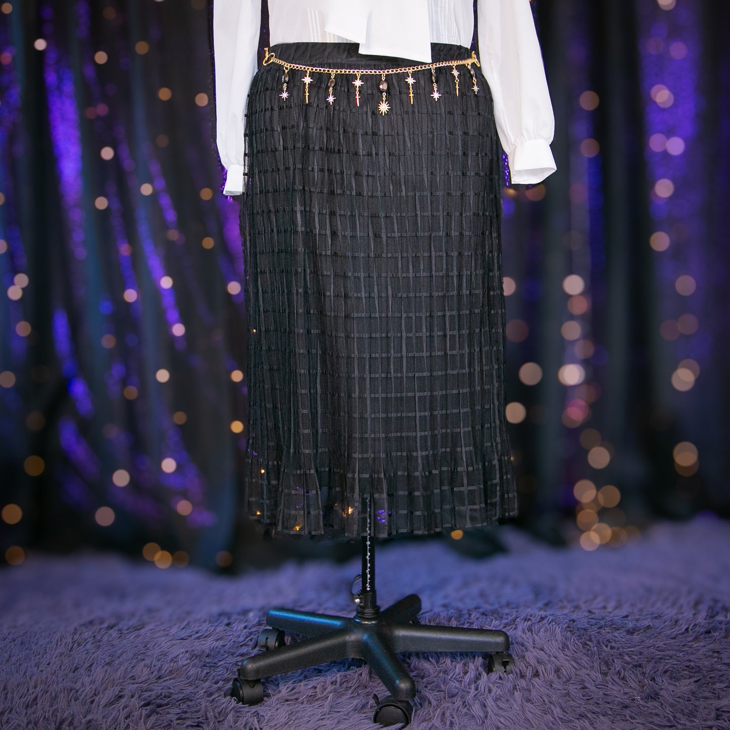 so below skirt