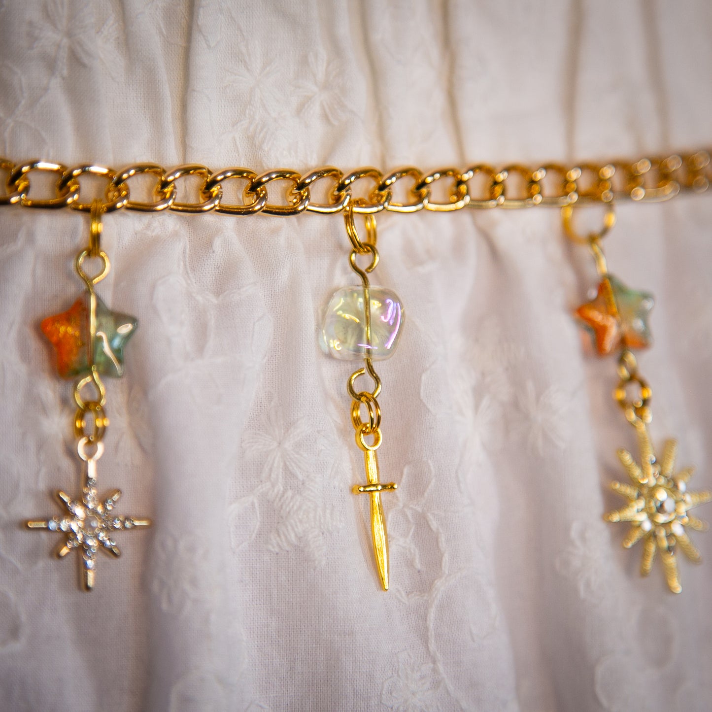 the hawthorn charmed chain