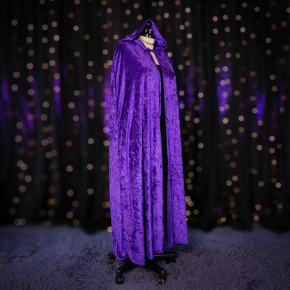 sarah sanderson cloak