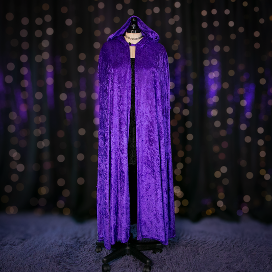 sarah sanderson cloak
