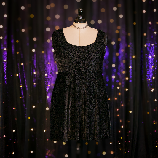 maiden witch dress