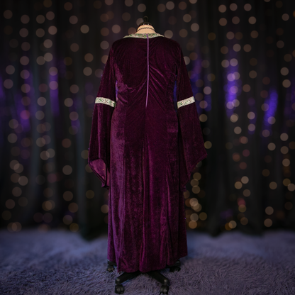 make it reign gown