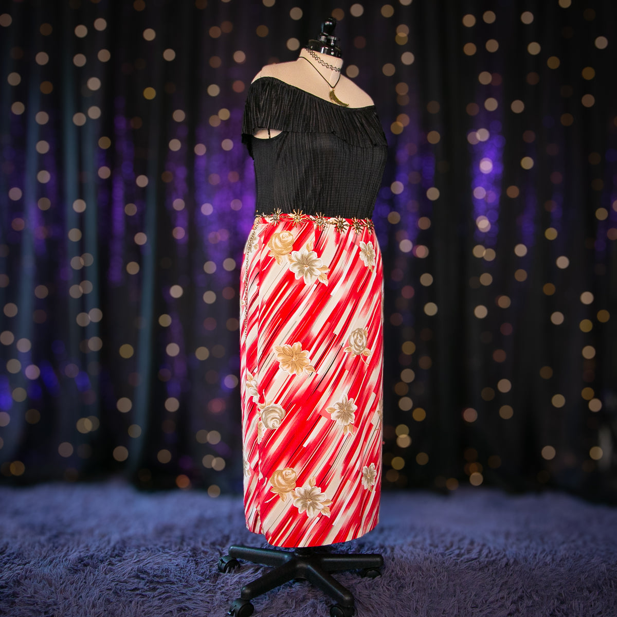 beige blooms skirt