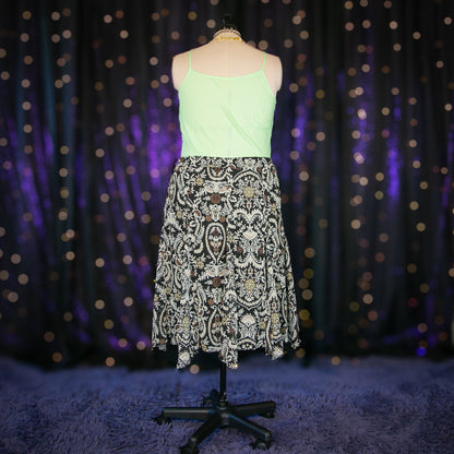clove charm skirt