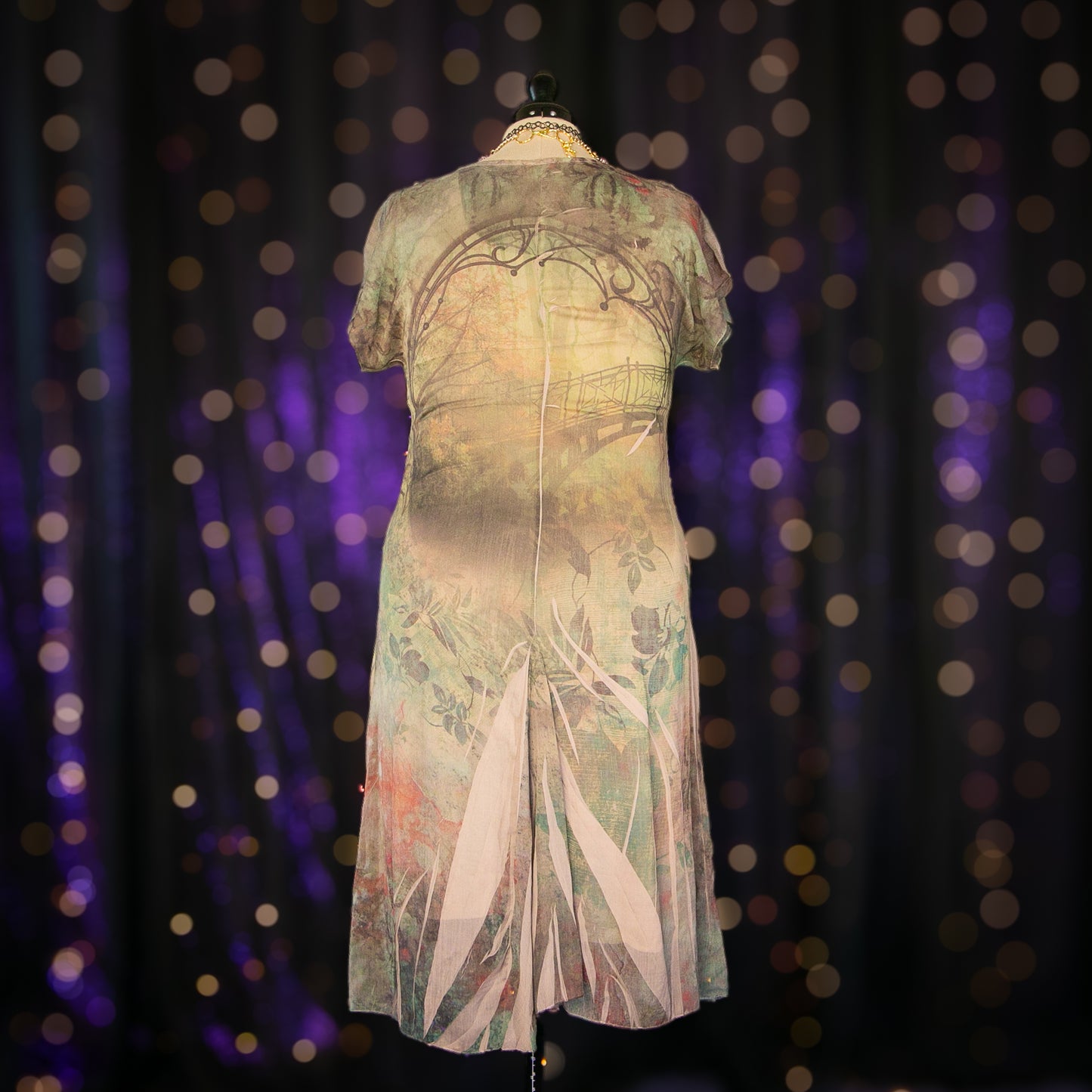 hawthorn bridge dress