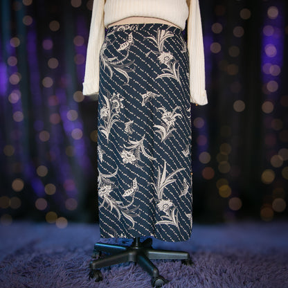 magic lessons skirt