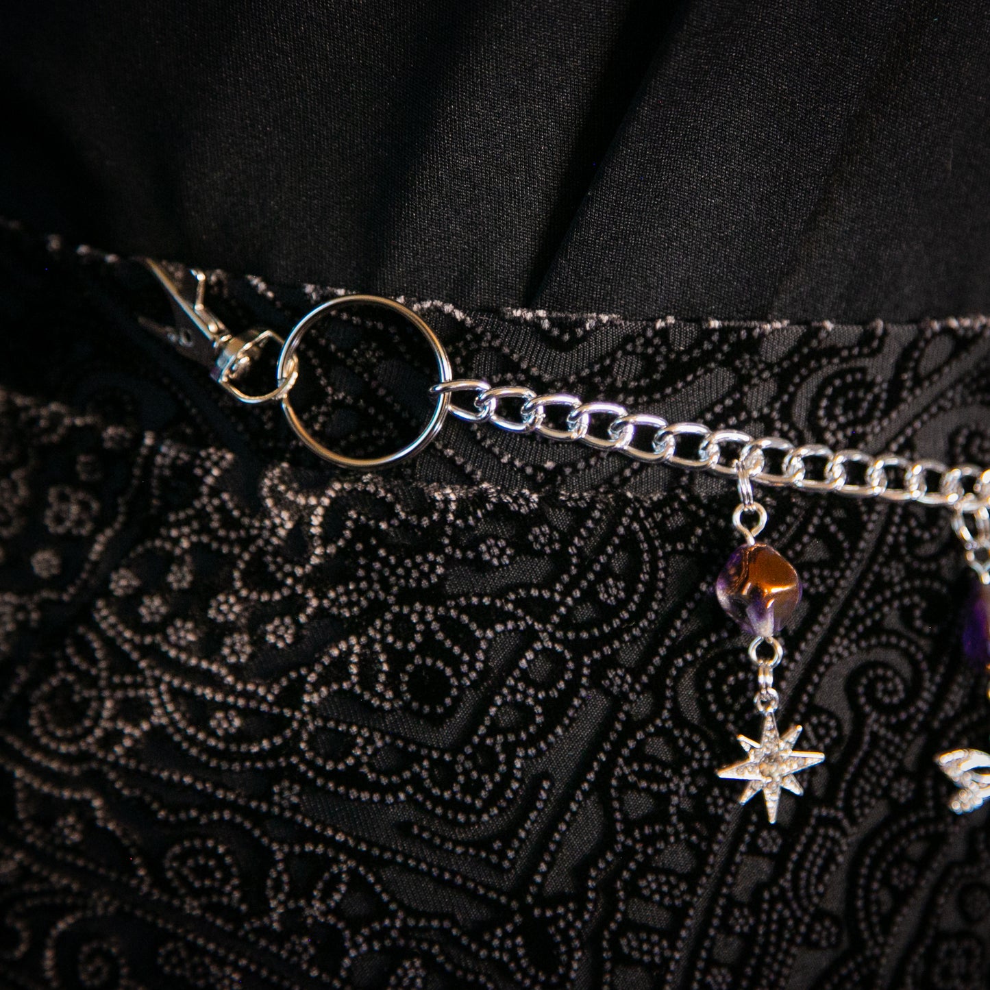 the stevie charmed chain