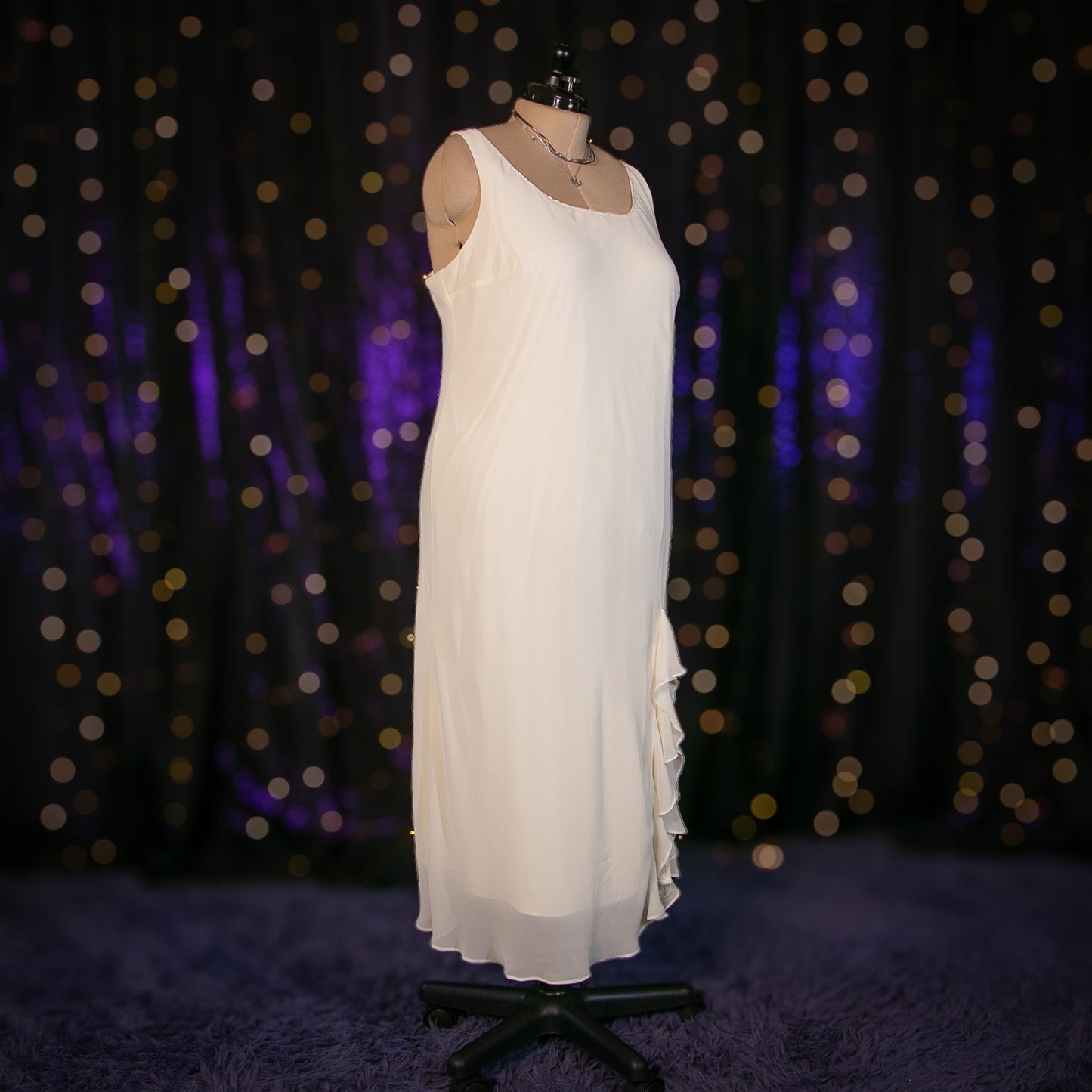 newlyweds dress