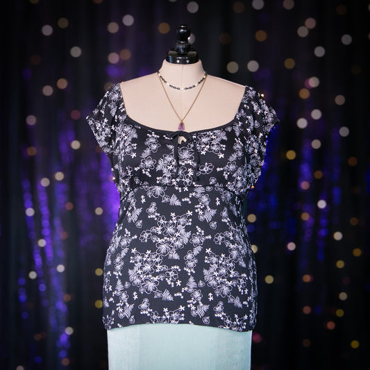 hibiscus top