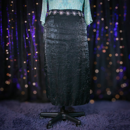 black pearl skirt
