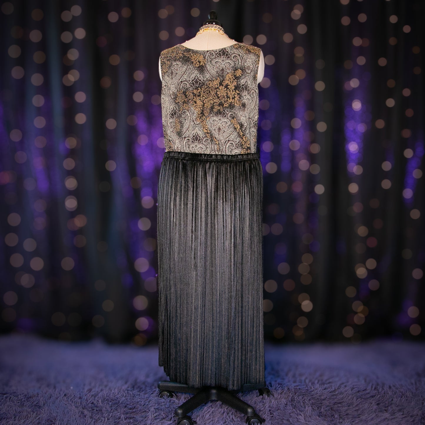 banded onyx skirt