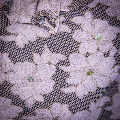 queen anne's lace top