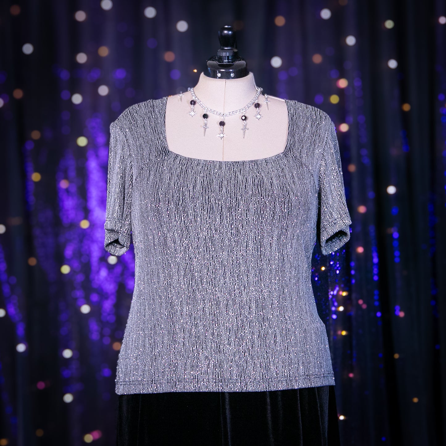 snowy stars top